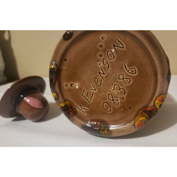 Vintage 2 Pc Decanter FIRE WATER 1970s Hand Painted Indian Ceramic Hat Lid Bar - Picture 6 of 9